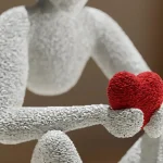 دکوری مجسمه nobody love - Image 2
